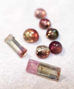 Tourmaline Une Pierre Riche En Couleurs Histoire Et Proprietes