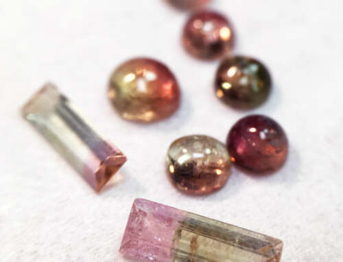 Tourmaline, une Pierre riche en Couleurs | Histoire et Propriétés