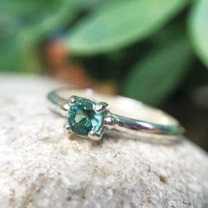 bague tourmaline grise