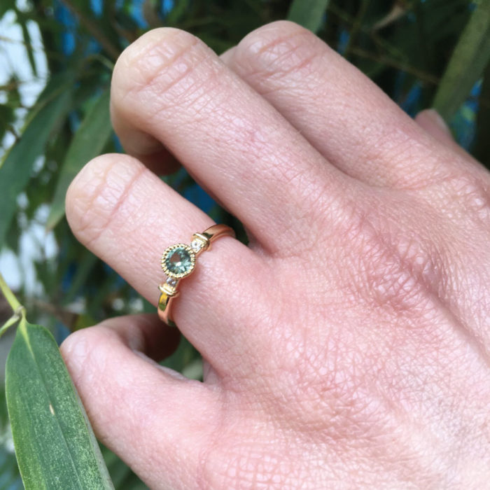 bague saphir blanc
