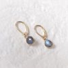 Les boucles d'oreilles LUISA en vermeil et Labradorites