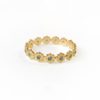 La bague LENA or jaune 18K Fairmined sertie de saphirs bleus
