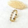 La bague LENA or jaune 18K Fairmined sertie de saphirs bleus
