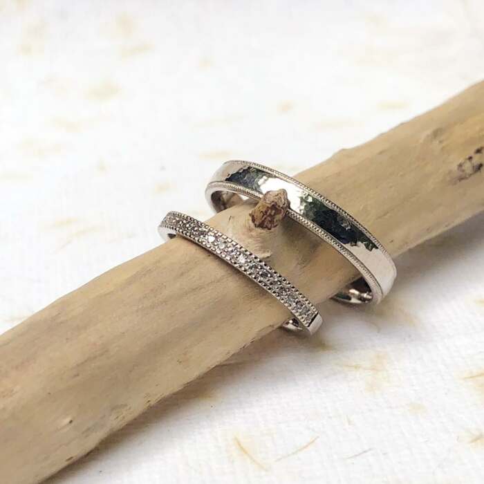 Les bagues LILIBETH et ACHILLE en or gris palladié 18 carats Fairmined