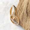 La bague Louis et Louise en or rose martelées poli miroir