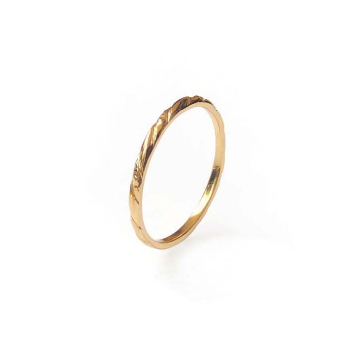 La bague ELINA en or rose 18 carats Fairmined