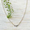 Le collier Lena en argent 925 serti de saphirs bleus