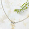 Le collier Lena en argent 925 serti de saphirs bleus