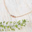 Le collier Lena en or rose 18 carats Fairmined serti de saphirs roses